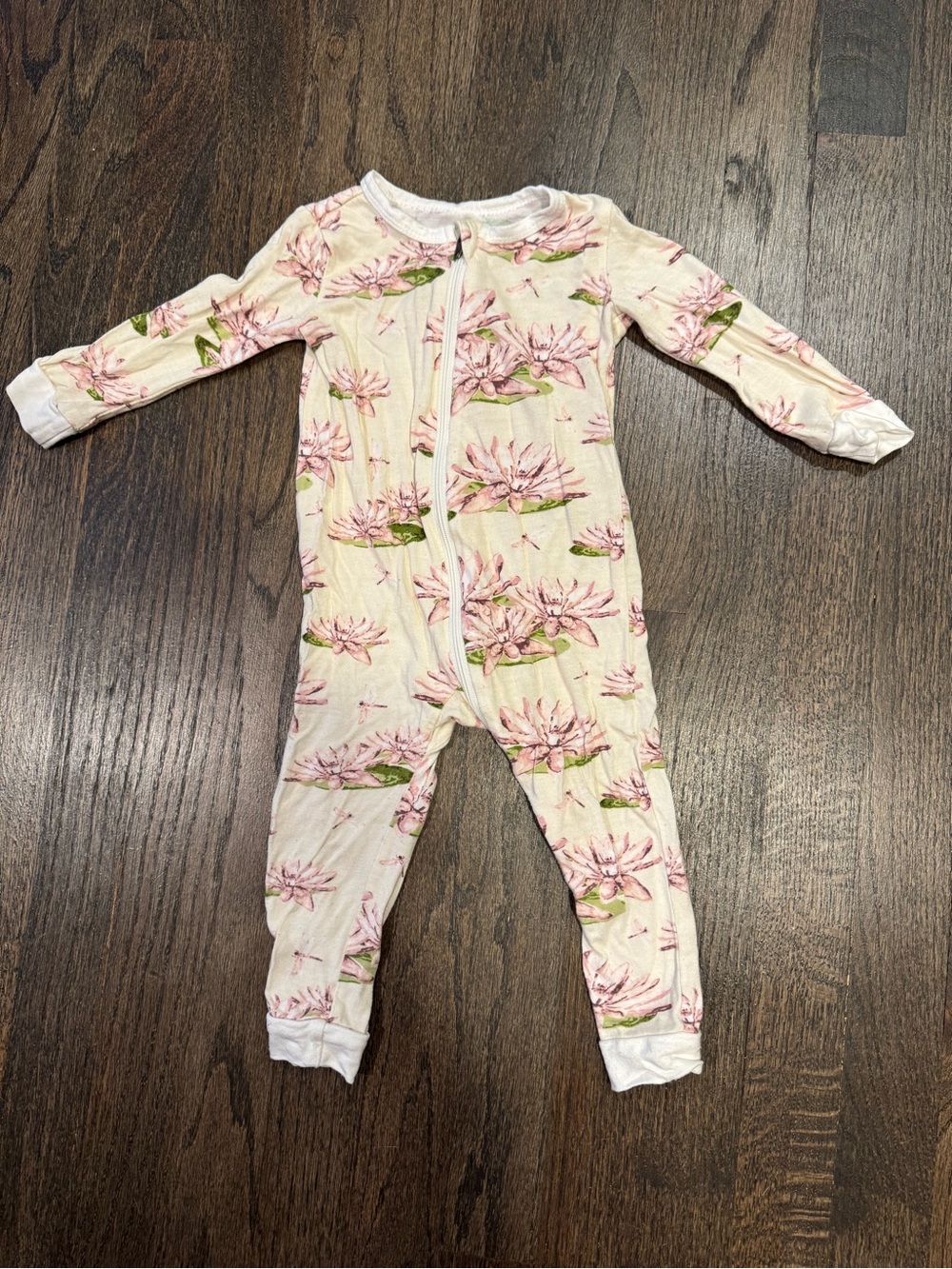 Milkbarn water lily bamboo pajama size 12-18 months
